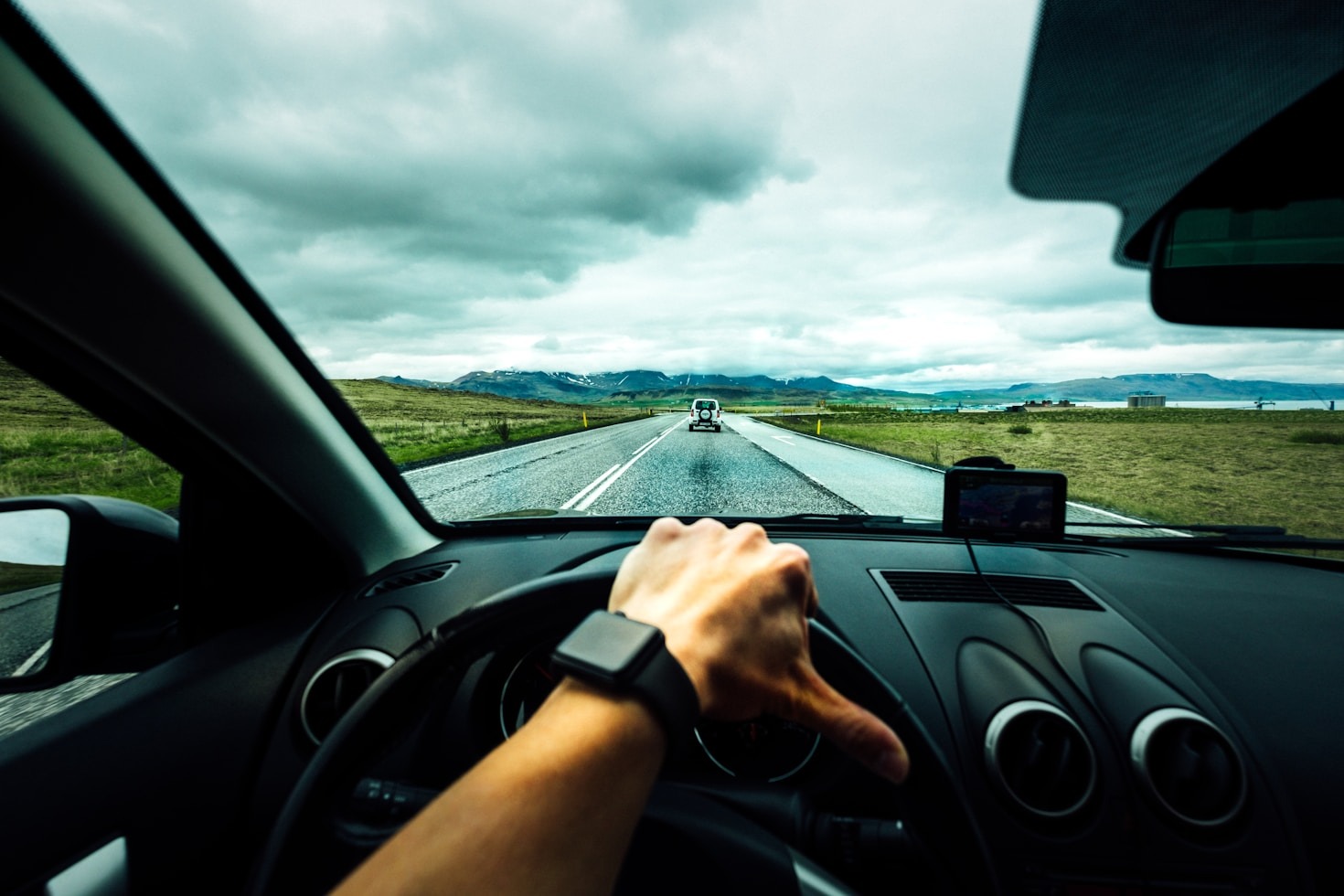 Secrets de D’avoir son  Permis de Conduire Rapidement en toute Légalité et de Stimuler votre Confiance au Volant en France et dans L’UE.